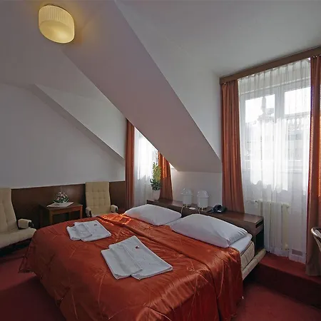 Slavia Готель 4*