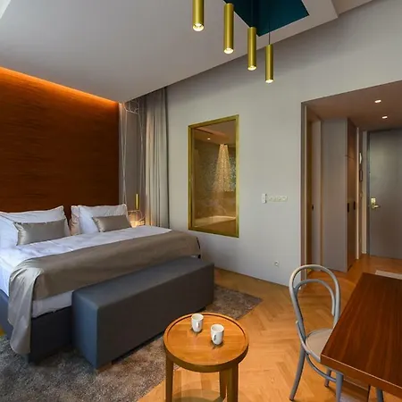 Otel Slavia 4*
